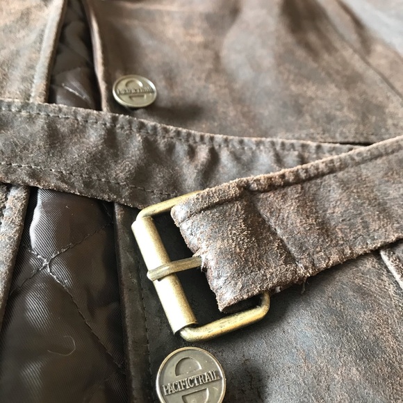 3/$20 π Pacific Trail Distressed Leather Jacket